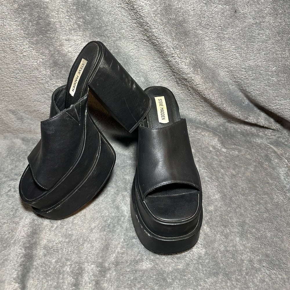 Steve Madden Platform Heals